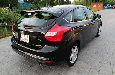 Хэтчбек Ford Focus 2013 в 