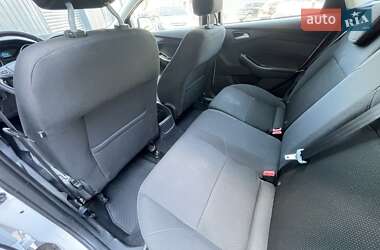 Хэтчбек Ford Focus 2017 в 