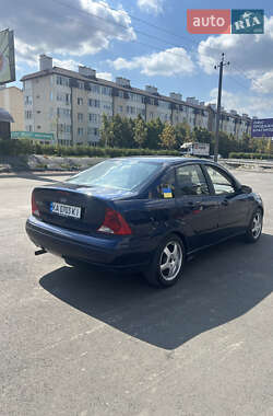 Седан Ford Focus 2003 в 