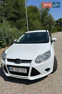 Седан Ford Focus 2013 в 