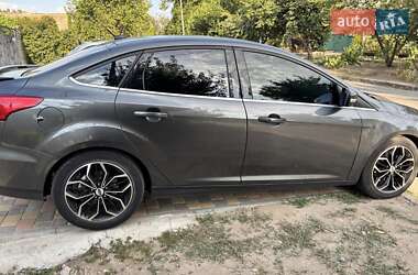 Седан Ford Focus 2017 в 