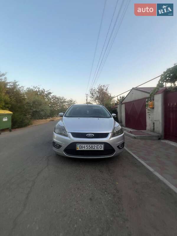 Седан Ford Focus 2008 в 