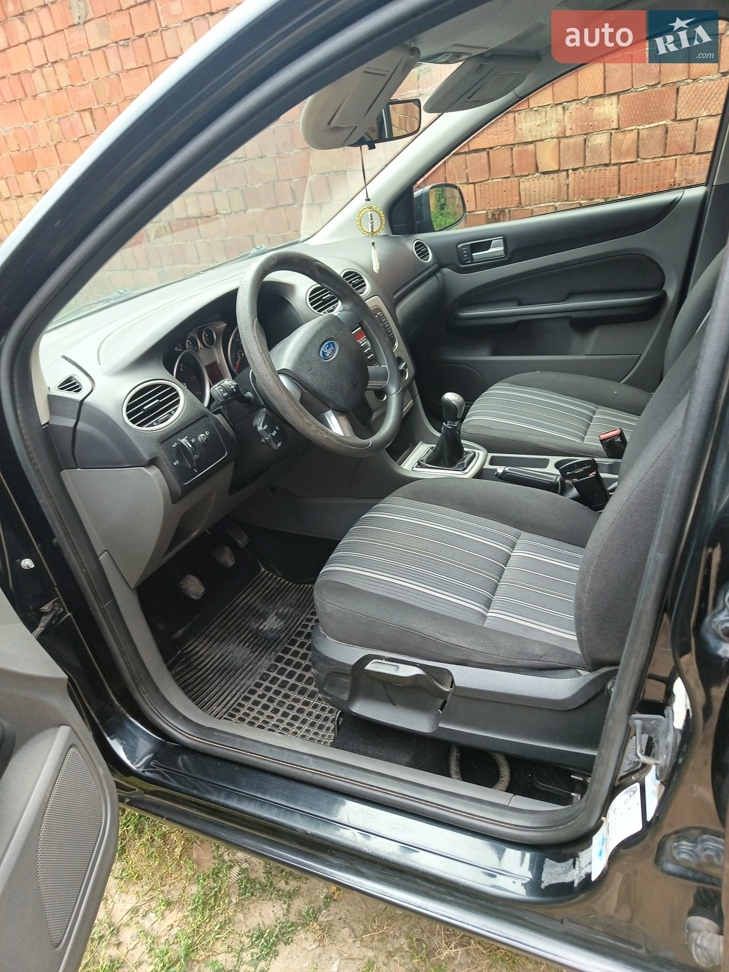 2011 Ford Focus - мініатюра 4