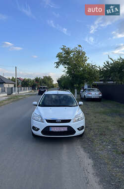 Универсал Ford Focus 2010 в 