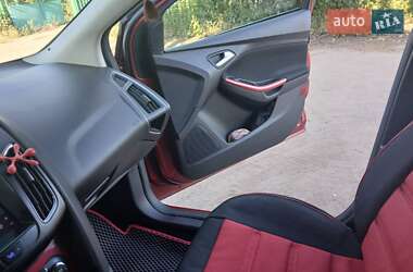 Универсал Ford Focus 2012 в 