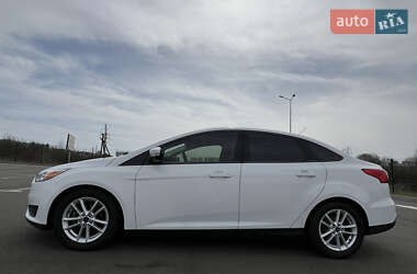 Седан Ford Focus 2016 в 