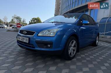 Хэтчбек Ford Focus 2007 в 