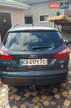 Универсал Ford Focus 2012 в 