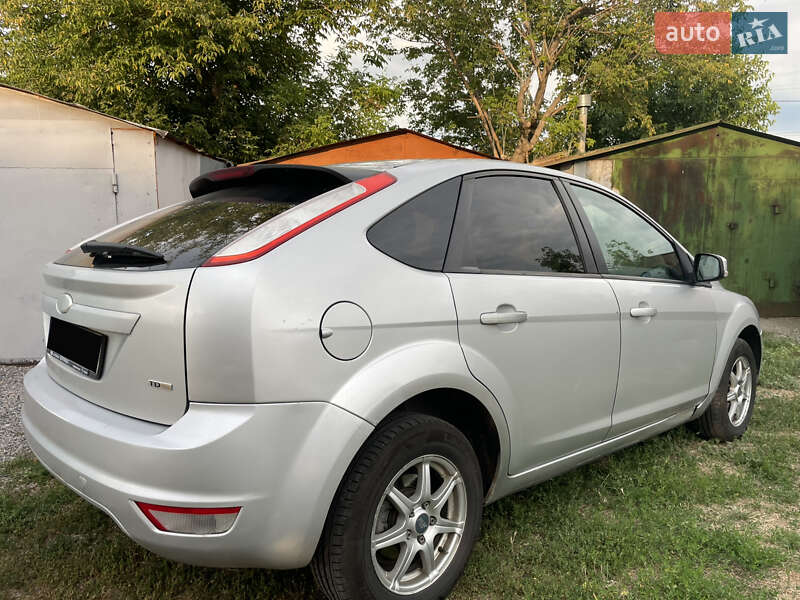 Хэтчбек Ford Focus 2008 в Белой Церкви