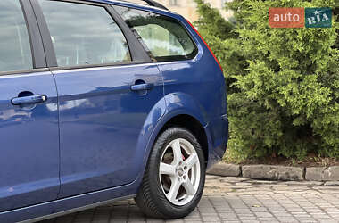 Универсал Ford Focus 2009 в 