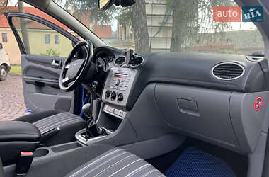 Универсал Ford Focus 2009 в 