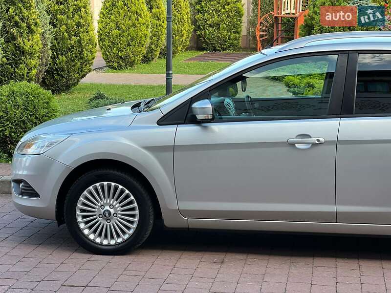 Універсал Ford Focus 2009 в Миргороді