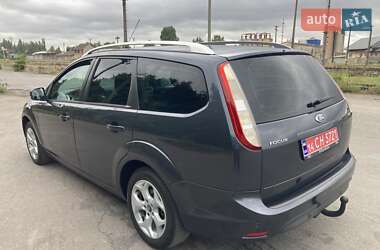 Универсал Ford Focus 2010 в 