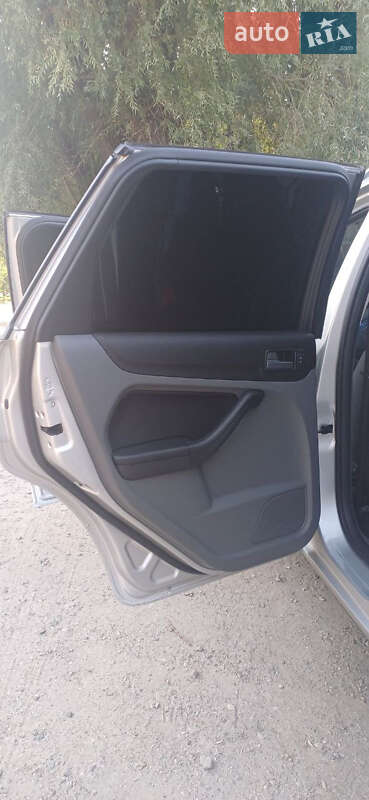 Универсал Ford Focus 2008 в Глухове