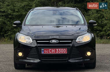Хэтчбек Ford Focus 2014 в 