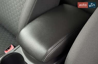 Хэтчбек Ford Focus 2014 в 