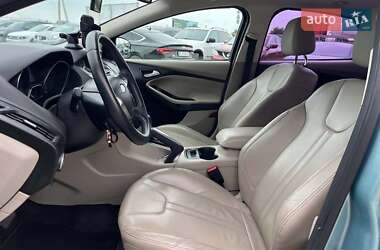 Седан Ford Focus 2011 в 