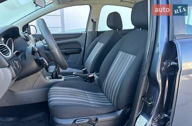 Хэтчбек Ford Focus 2009 в 