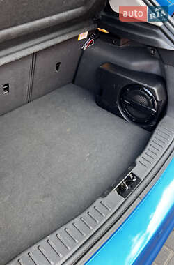 Хэтчбек Ford Focus 2014 в 