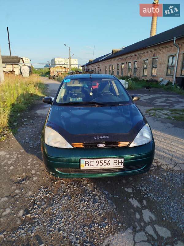 Седан Ford Focus 2000 в 