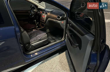 Хэтчбек Ford Focus 2008 в 