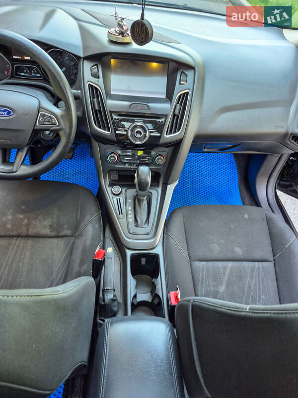 Седан Ford Focus 2017 в Чернигове