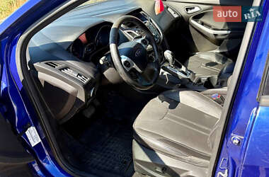 Седан Ford Focus 2012 в 