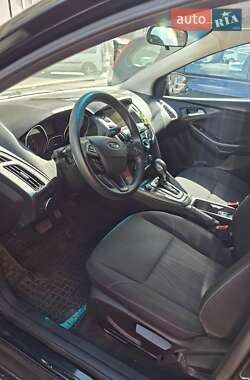 Хэтчбек Ford Focus 2017 в 