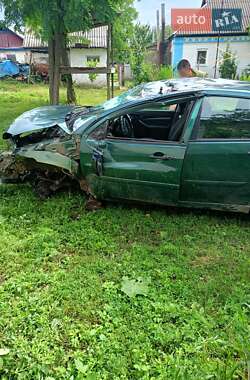 Седан Ford Focus 2000 в 