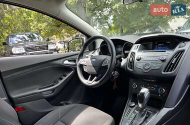 Седан Ford Focus 2016 в 