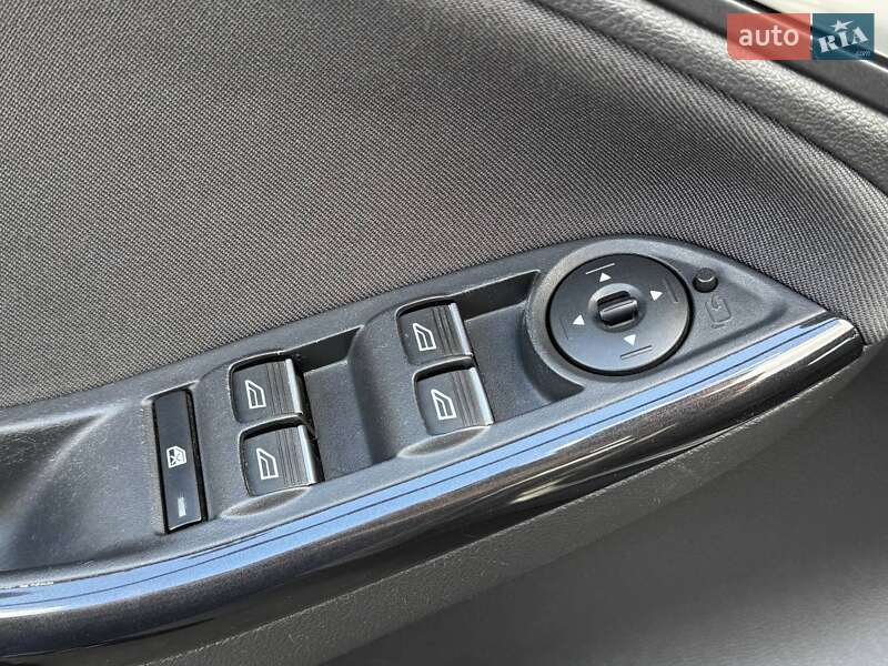 Хэтчбек Ford Focus 2017 в Киеве