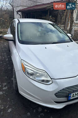 Хэтчбек Ford Focus 2012 в Житомире