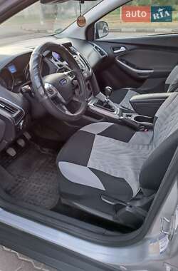 Универсал Ford Focus 2012 в 