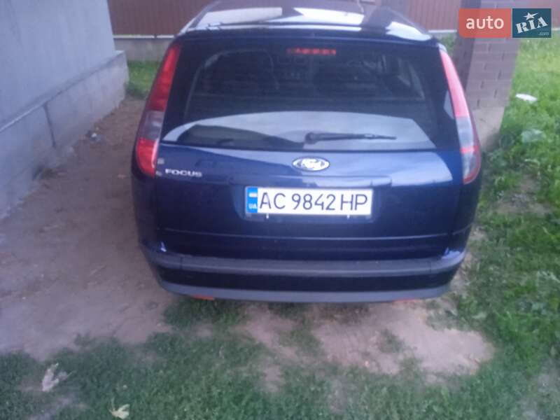 Универсал Ford Focus 2005 в Луцке фото 2 Универсал Ford Focus 2005 в Луцке