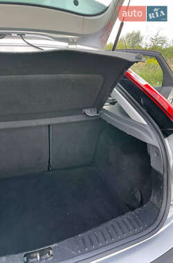 Хэтчбек Ford Focus 2007 в 