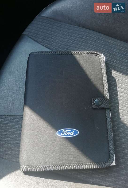 Хэтчбек Ford Focus 2011 в Львове