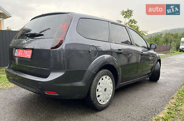 Универсал Ford Focus 2010 в 