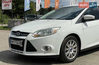 Седан Ford Focus 2012 в 