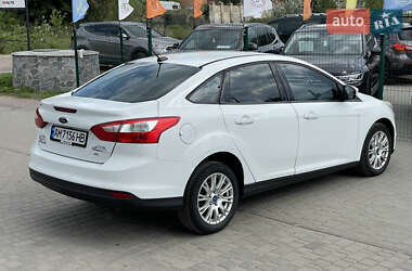 Седан Ford Focus 2012 в 