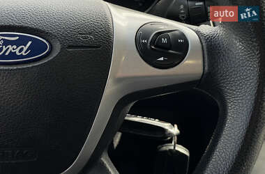 Седан Ford Focus 2012 в 