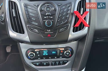 Универсал Ford Focus 2014 в 
