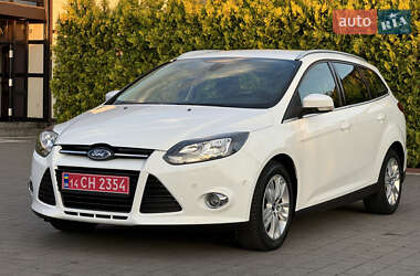 Универсал Ford Focus 2014 в 