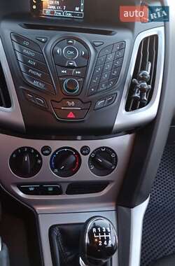 Универсал Ford Focus 2013 в 