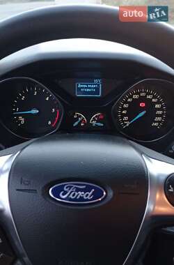 Универсал Ford Focus 2013 в 