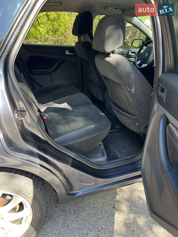 Седан Ford Focus 2006 в Броварах