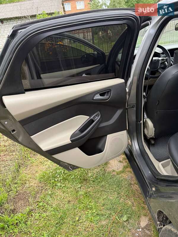 Седан Ford Focus 2013 в Куликове