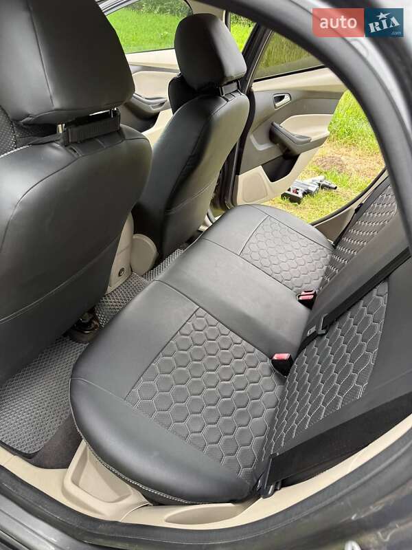 Седан Ford Focus 2013 в Куликове