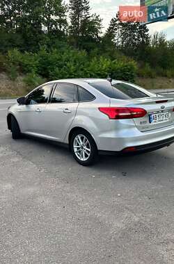 Седан Ford Focus 2016 в 