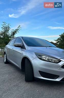 Седан Ford Focus 2016 в 