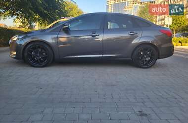 Седан Ford Focus 2016 в 